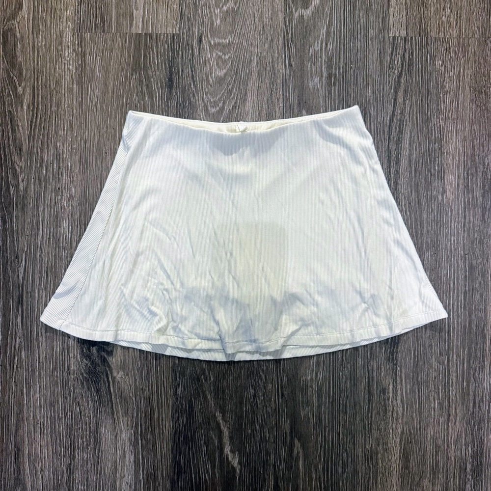skims skort